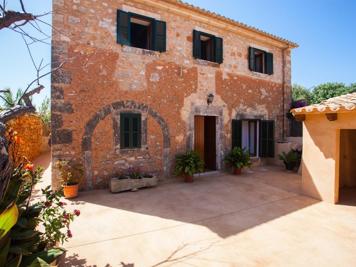 Villa Paula Llombarts エクステリア 写真