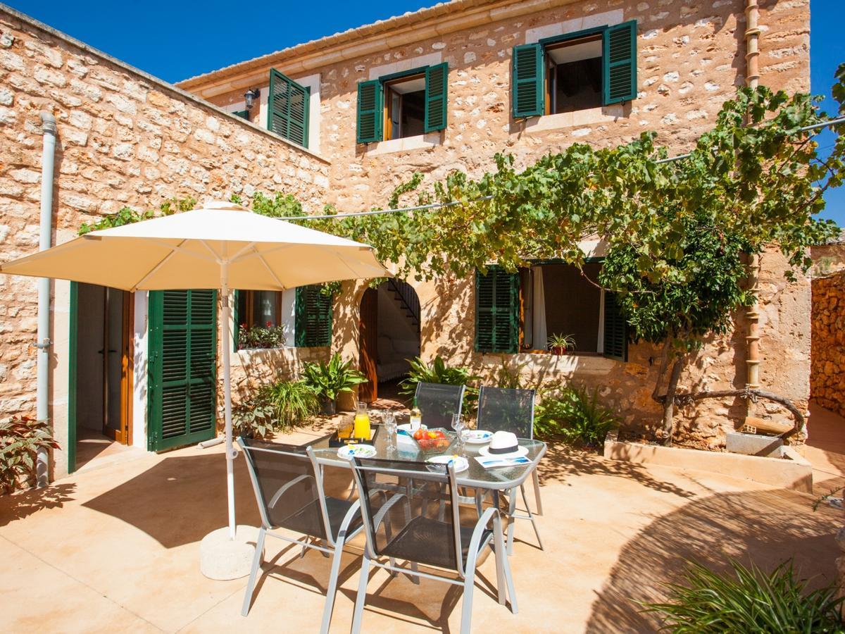 Villa Paula Llombarts エクステリア 写真